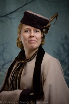 Karen and Well Outfits - January 06, 2016 - 24